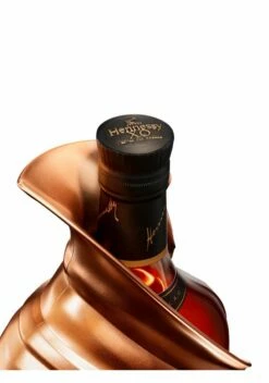 Hennessy - X.O Kim Jones Edition Limitée -Kerry Wines Magasin cognac hennessy xo kim jones edition limitee 2