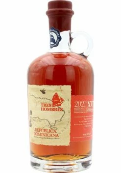 Tres Hombres - Republica Dominicana Ed 48